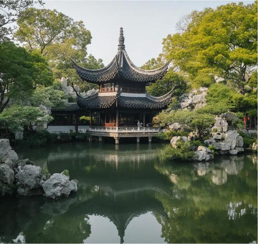 四川花留餐饮有限公司